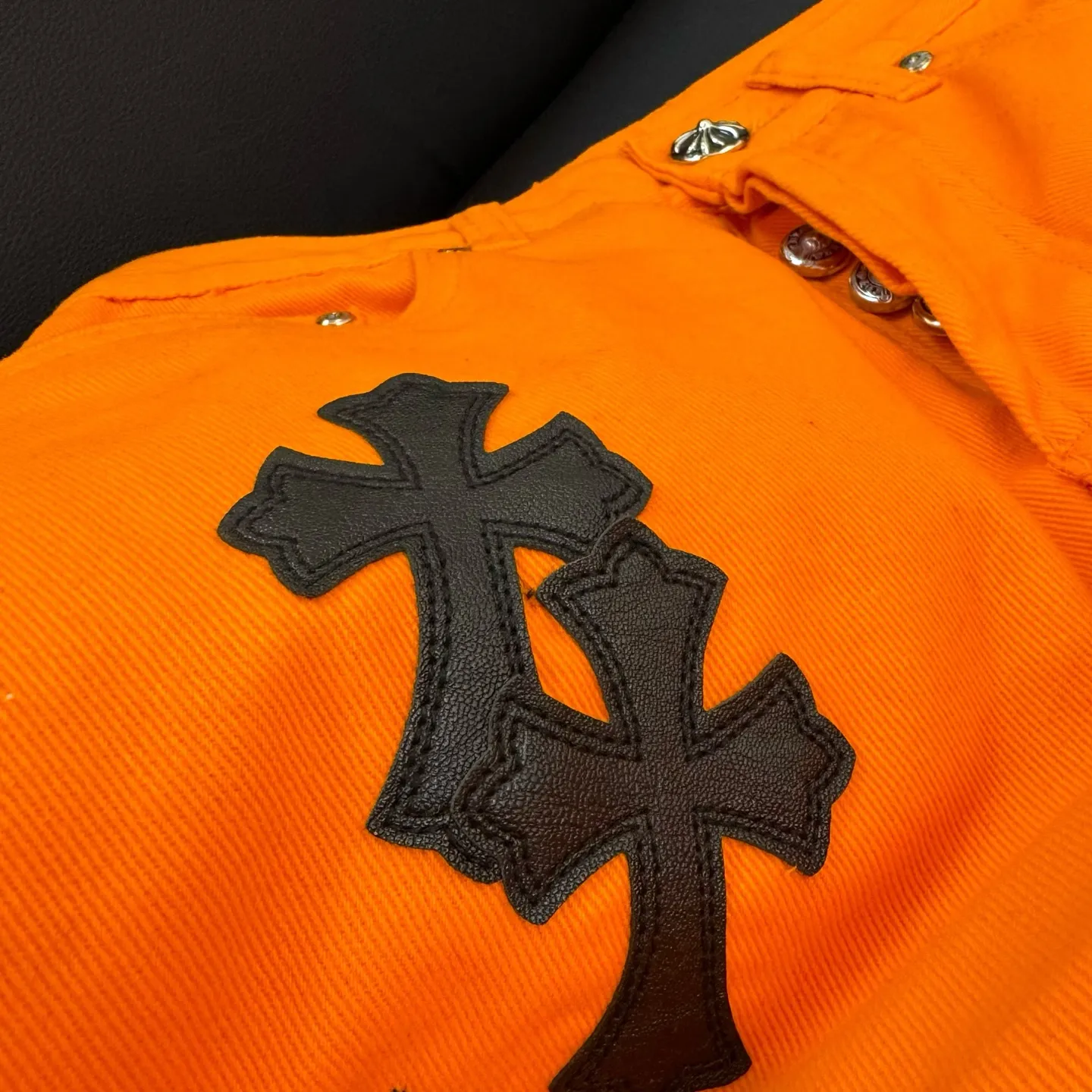P240 Style No.: D263 🔥Chrome Hearts Orange Limited Edition Leather Jeans Size# (28 30 32 34) Size reference: 28 pants length 101 waist 78 30 pants length 103 waist 82 32 pants length 105 waist 86 34 pants length 106 waist 90